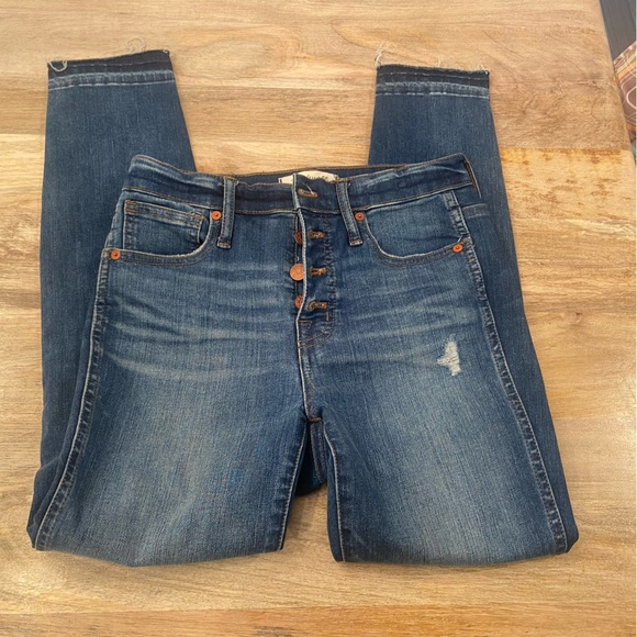 Madewell 10” Skinny High Rise Jean - Picture 5 of 8